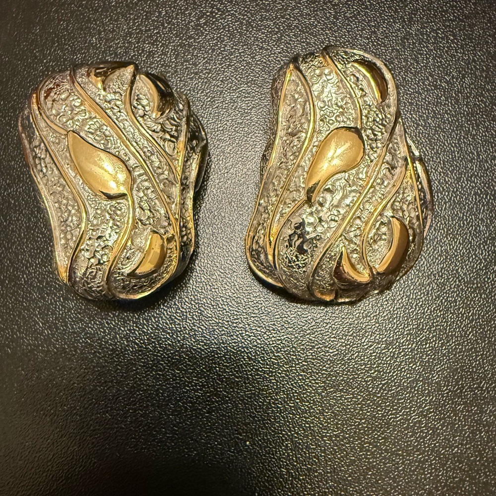 Vintage Alexis Kirk Elegant Two-Tone Clip-On Earrings - Gold & Silver Finish
